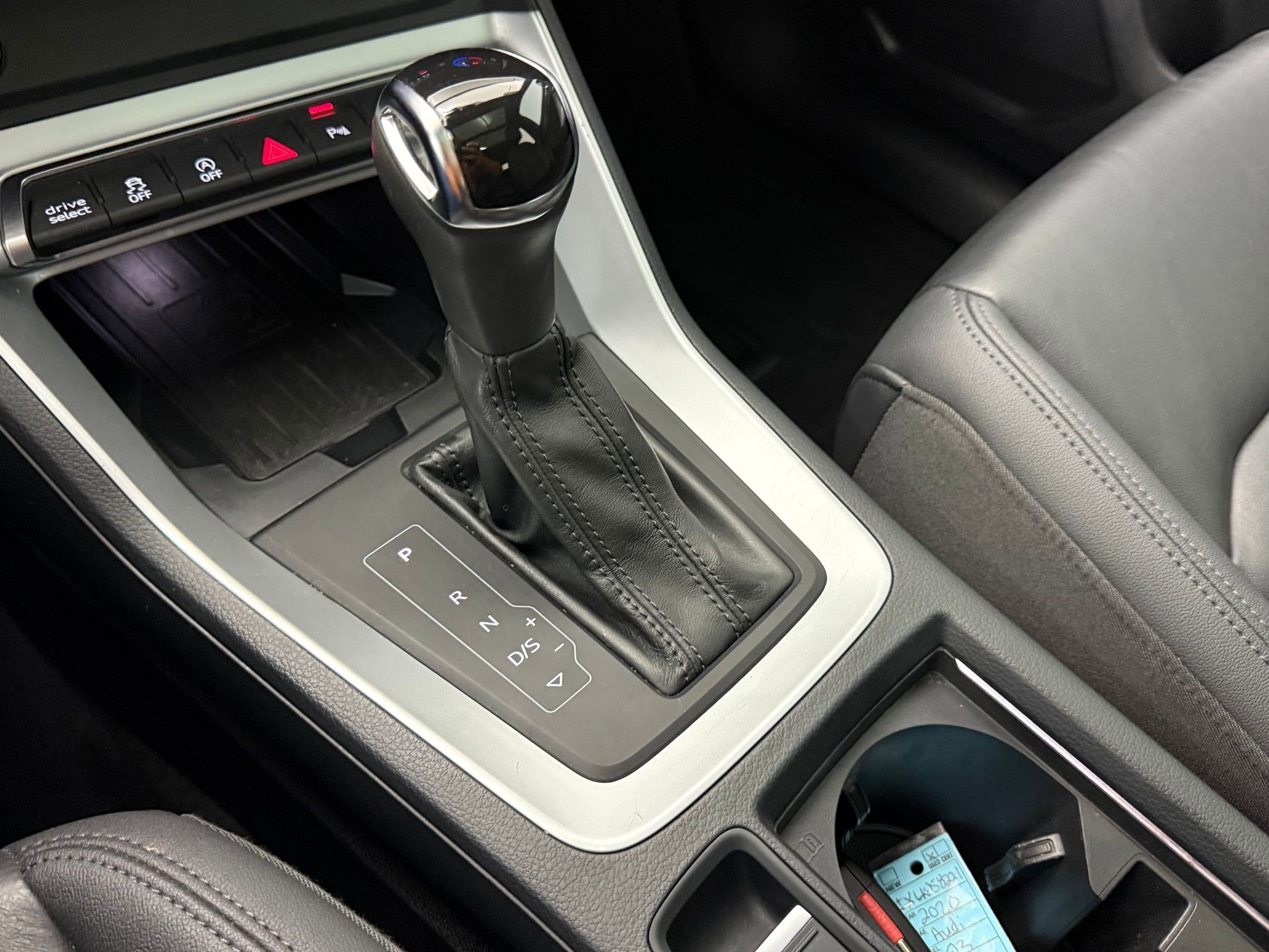 Used 2020 Audi Q3 2.0T Premium Plus w/ Premium Plus Package image 21