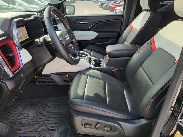 Used 2023 GMC Canyon AT4X image 17