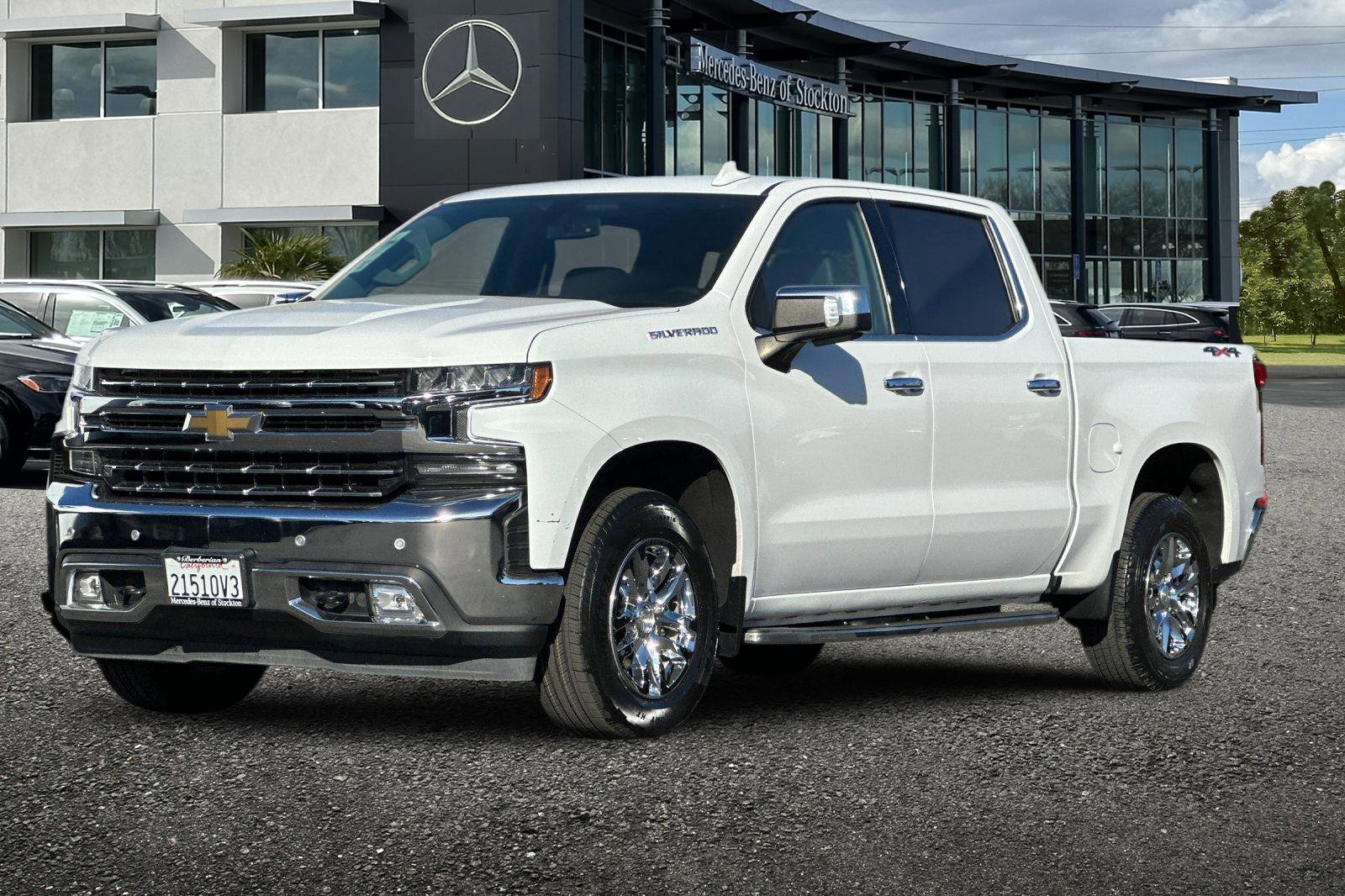 Used 2021 Chevrolet Silverado 1500 LTZ w/ LTZ Convenience Package II image 8