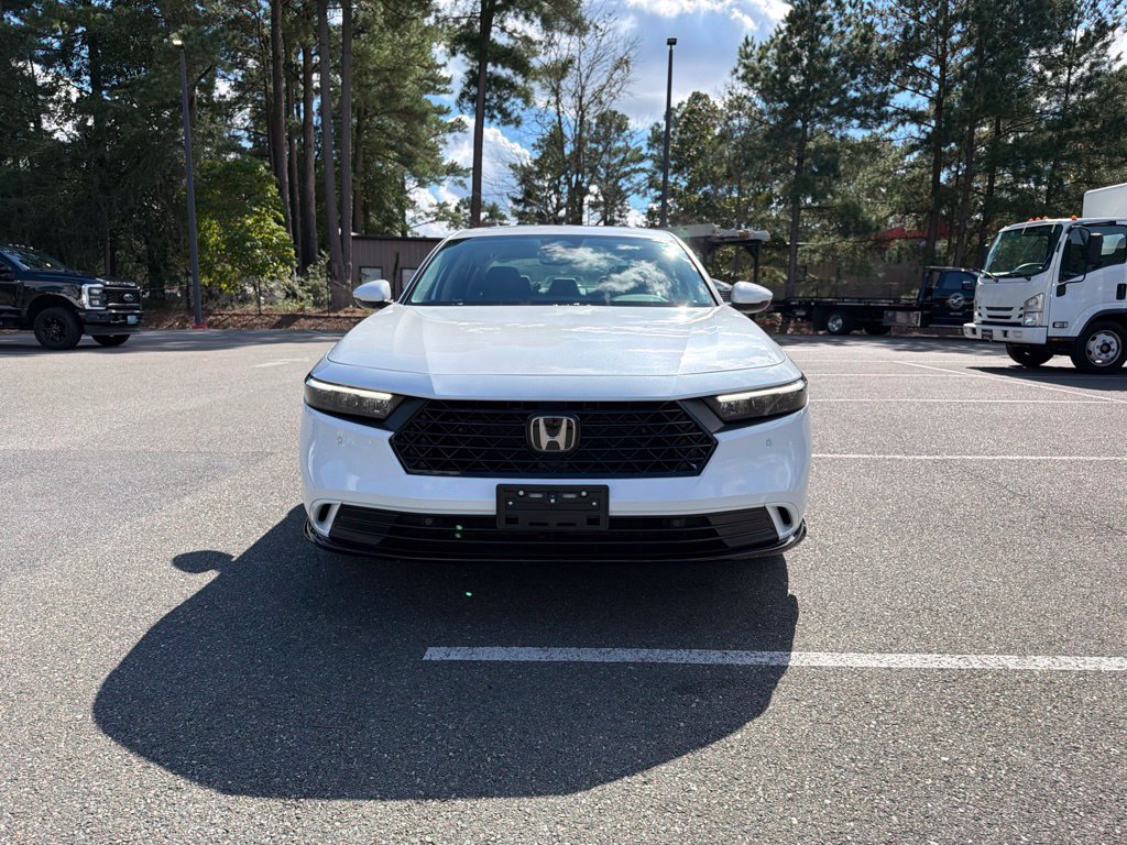 Certified 2025 Honda Accord EX-L image 3