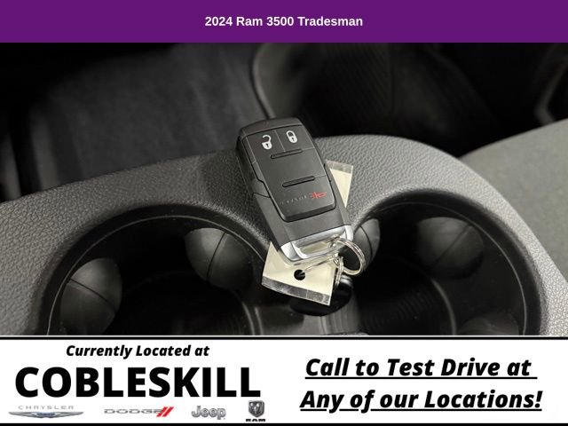 Used 2024 RAM 3500 Tradesman w/ Chrome Appearance Group image 29