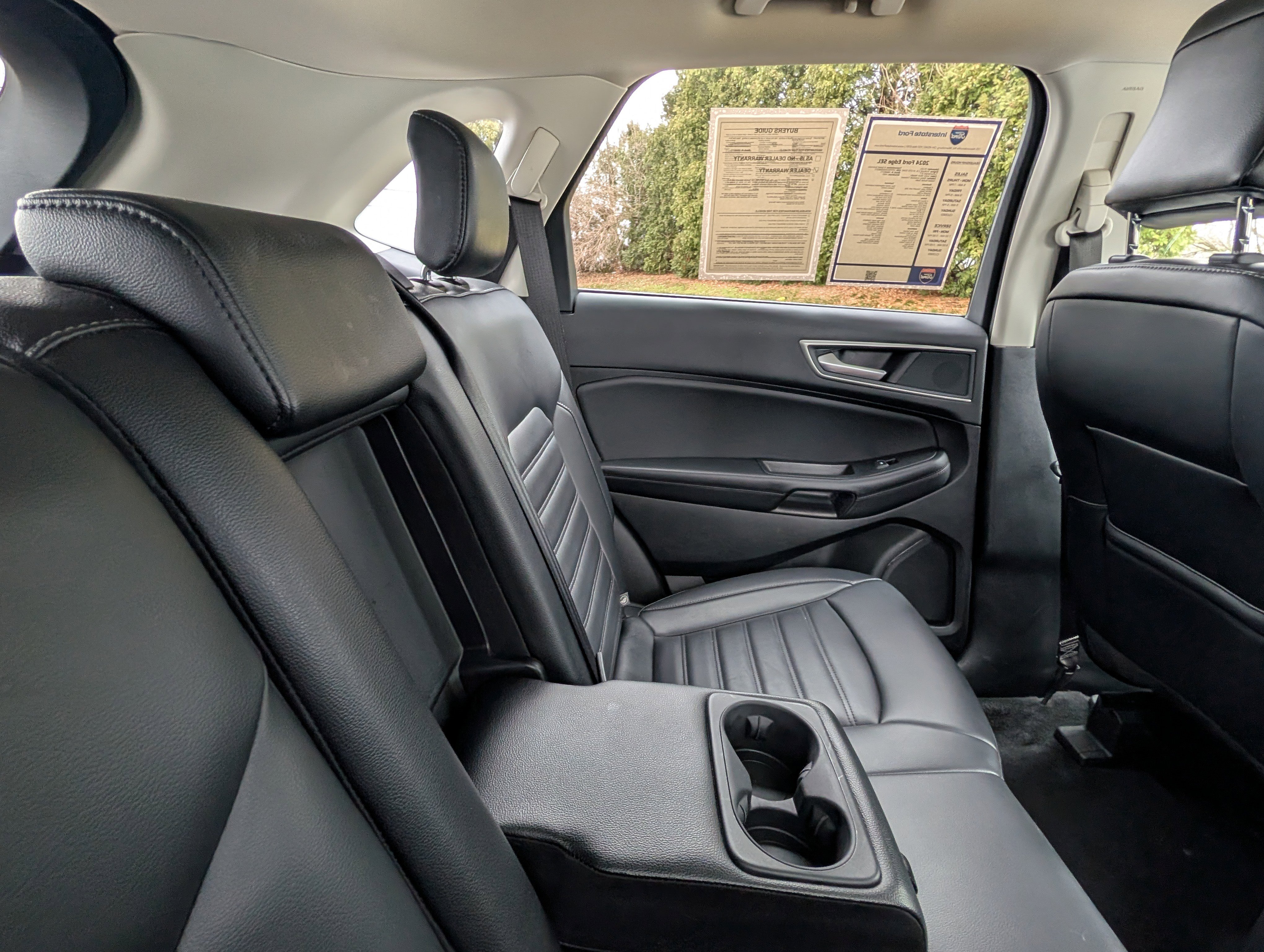 Used 2024 Ford Edge SEL image 30