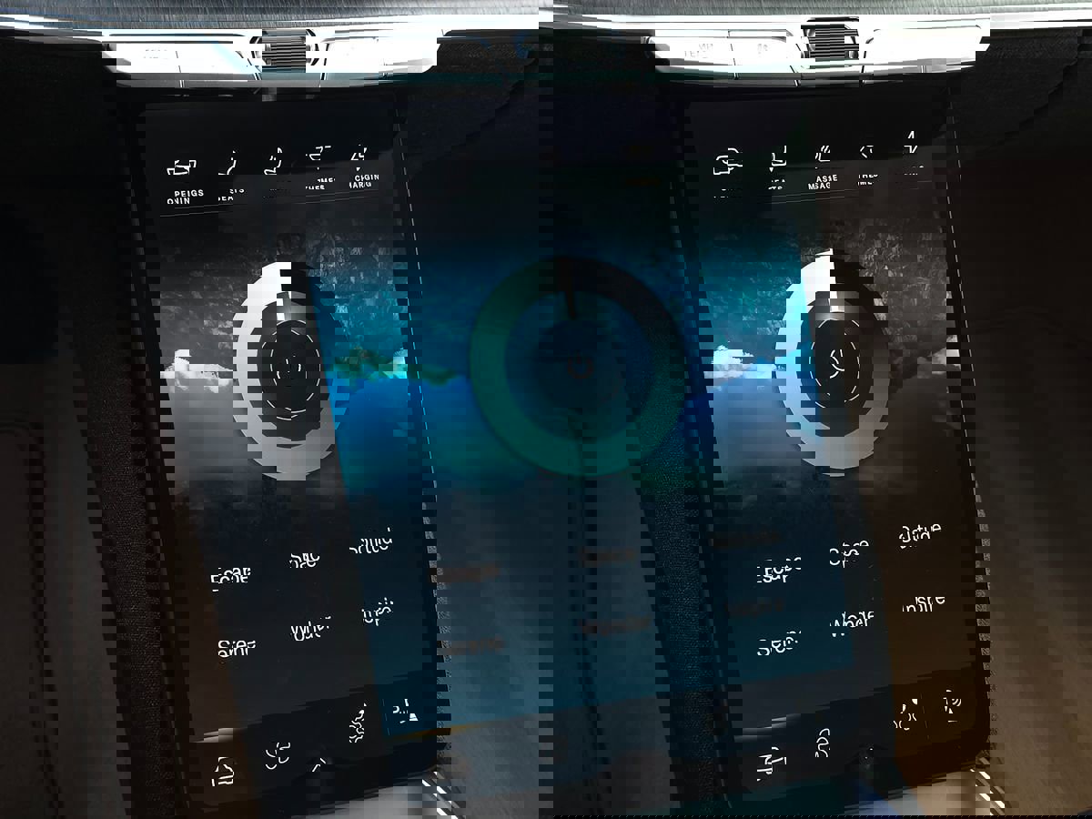 Used 2022 Lucid Air Grand Touring image 39