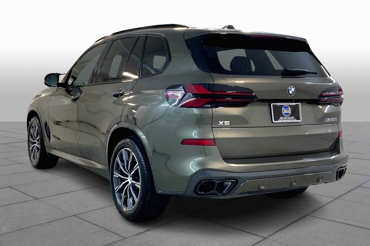 Used 2025 BMW X5 M60i image 11