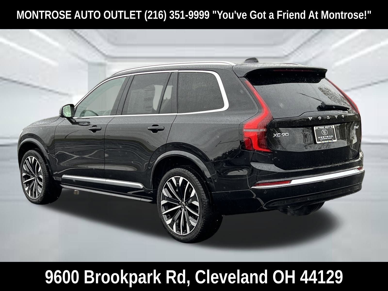 New 2026 Volvo XC90 B6 Ultra w/ Protection Package AWD/4WD image 3