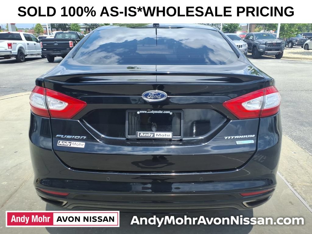 Used 2016 Ford Fusion Titanium FWD image 10