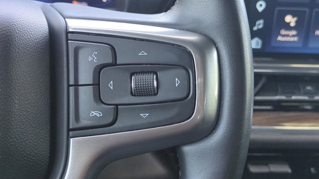 Used 2025 Chevrolet Silverado 1500 LT RWD image 20