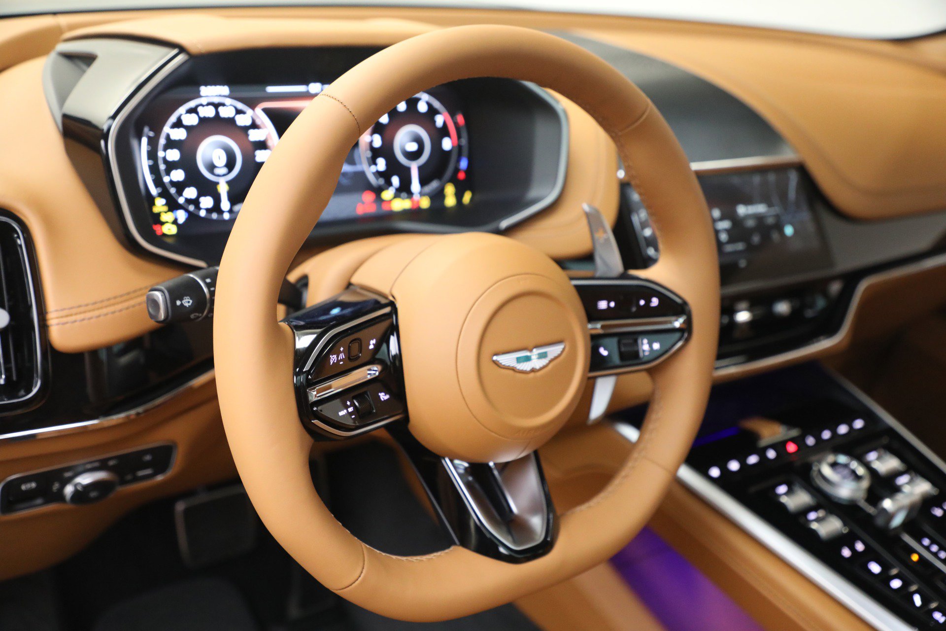 New 2026 Aston Martin DBX 707 AWD/4WD image 19