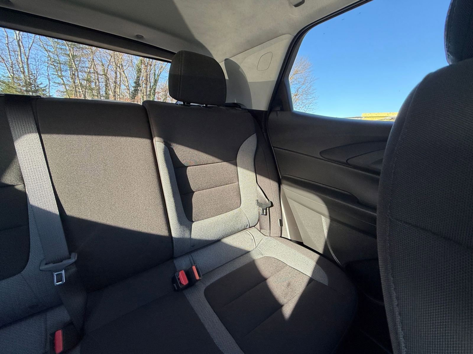 Used 2025 Chevrolet TrailBlazer LT image 35