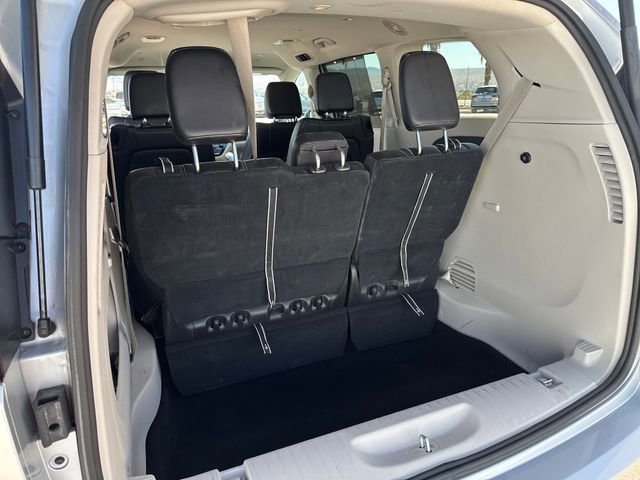 Used 2024 Chrysler Pacifica Touring-L FWD image 27