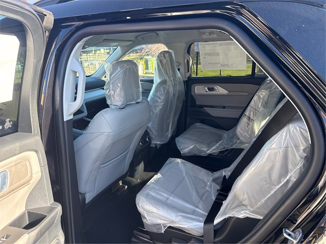 New 2026 Ford Explorer Active image 10