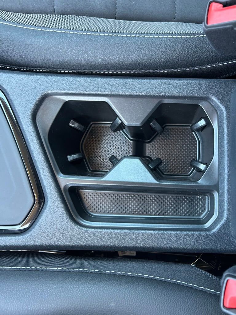 Certified 2023 Volkswagen Taos SE image 39