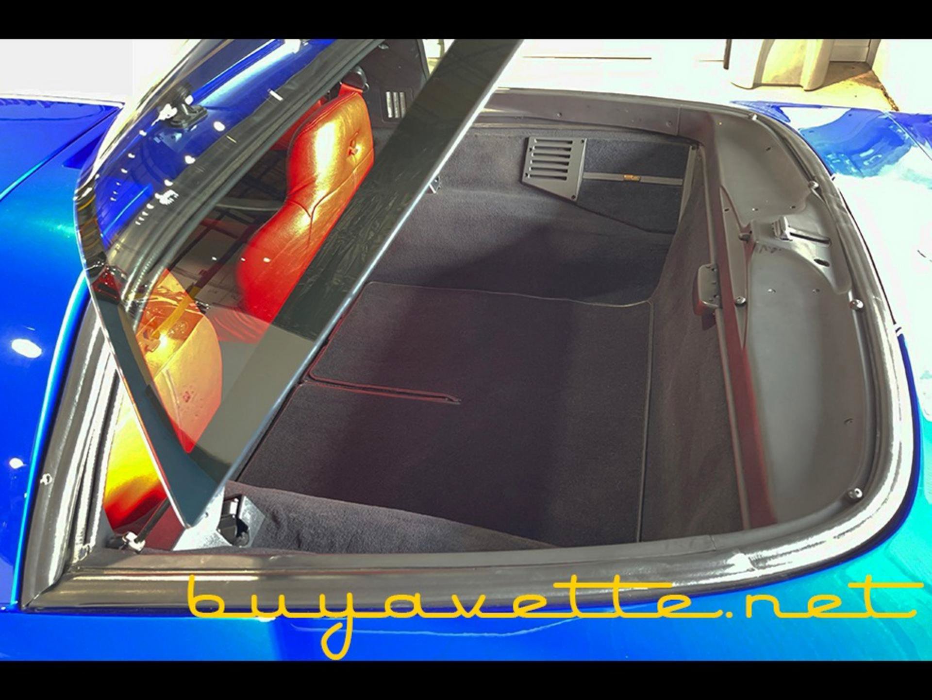 Used 1996 Chevrolet Corvette Coupe RWD image 21