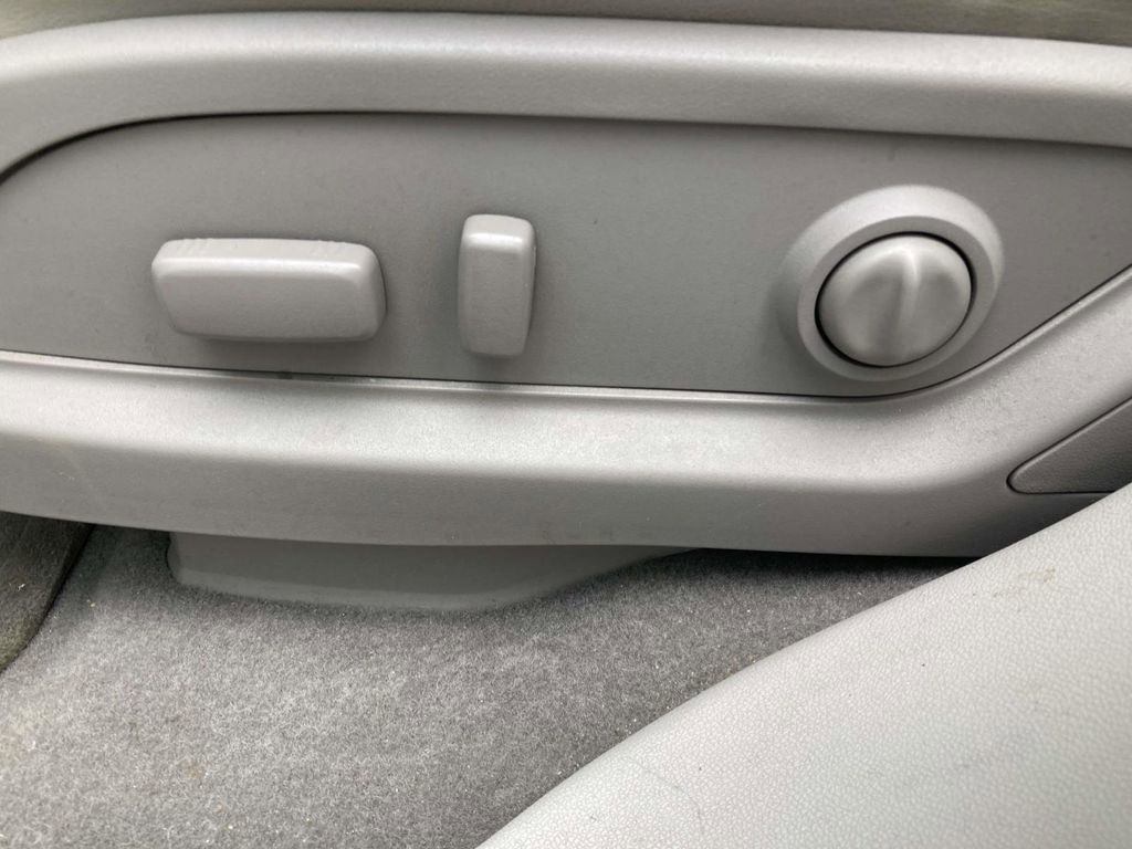 Used 2017 Buick Enclave Leather w/ Trailering Package image 14