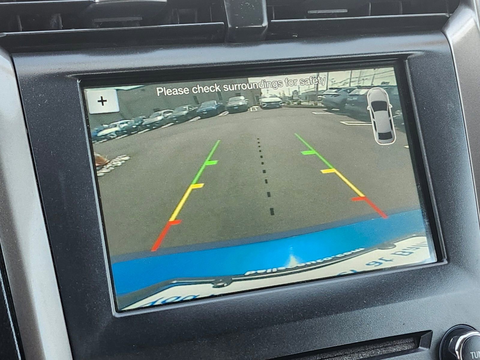 Used 2017 Ford Fusion SE w/ Fusion SE Technology Package FWD image 22