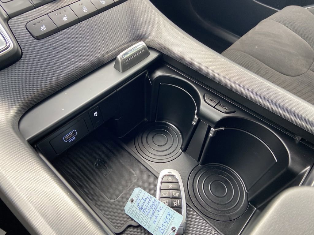 Used 2024 Hyundai Palisade Calligraphy image 19