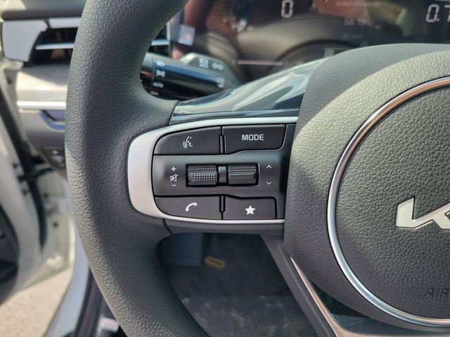 New 2026 Kia K5 LXS FWD image 15