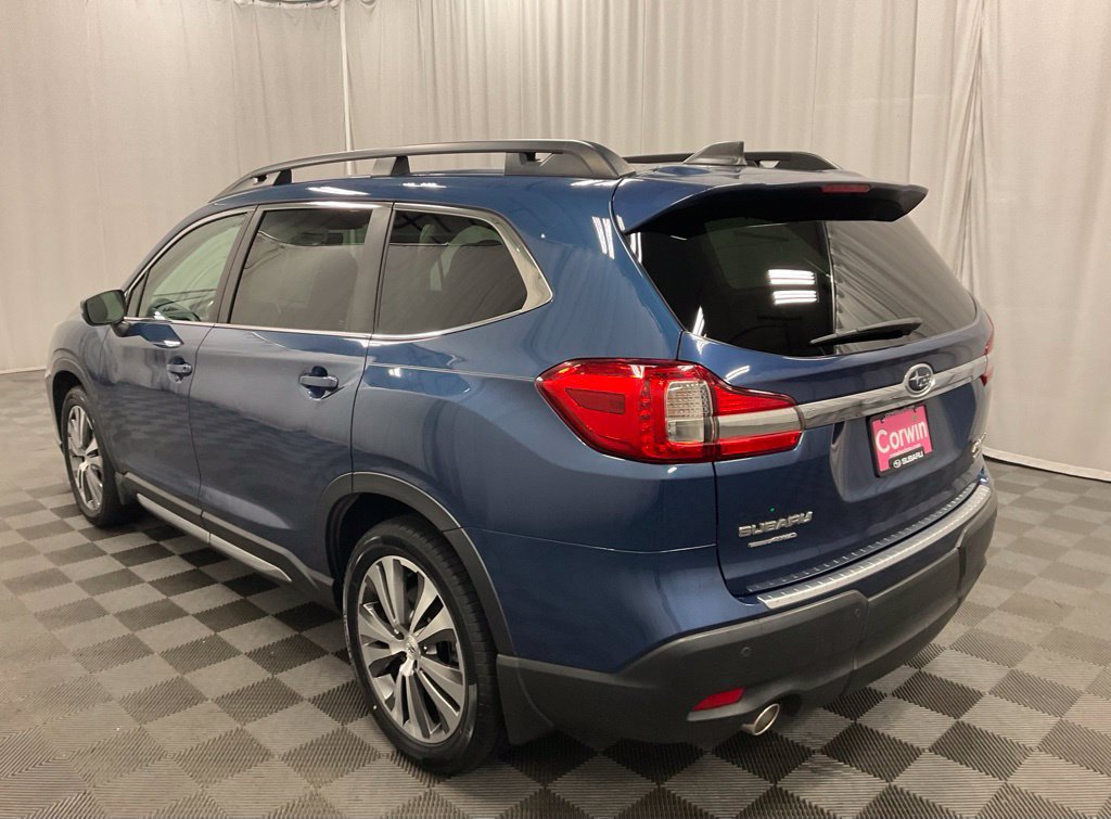 Used 2022 Subaru Ascent Limited w/ Technology Package AWD/4WD image 4