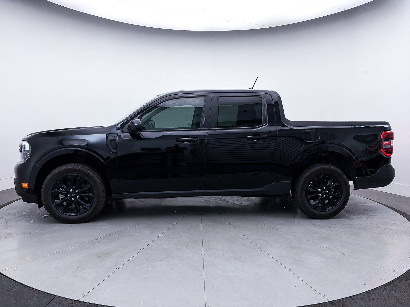 Used 2023 Ford Maverick Lariat w/ Lariat Luxury Package image 40