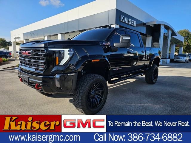Used 2024 GMC Sierra 2500 AT4 w/ Technology Package AWD/4WD image 1