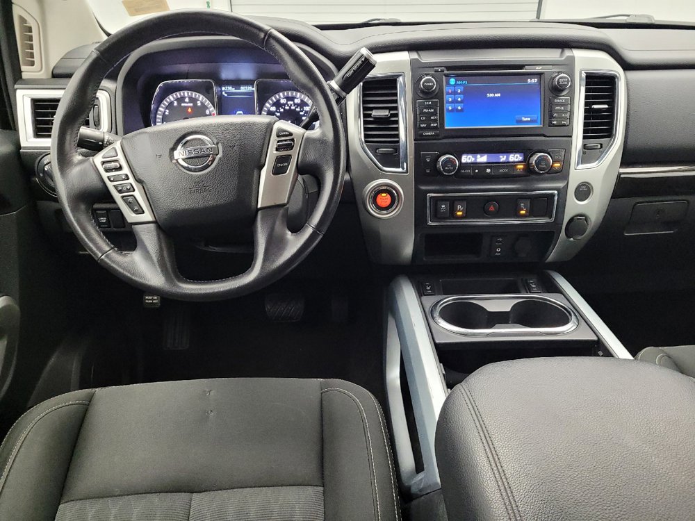 Used 2018 Nissan Titan SV w/ SV Convenience Package RWD image 22