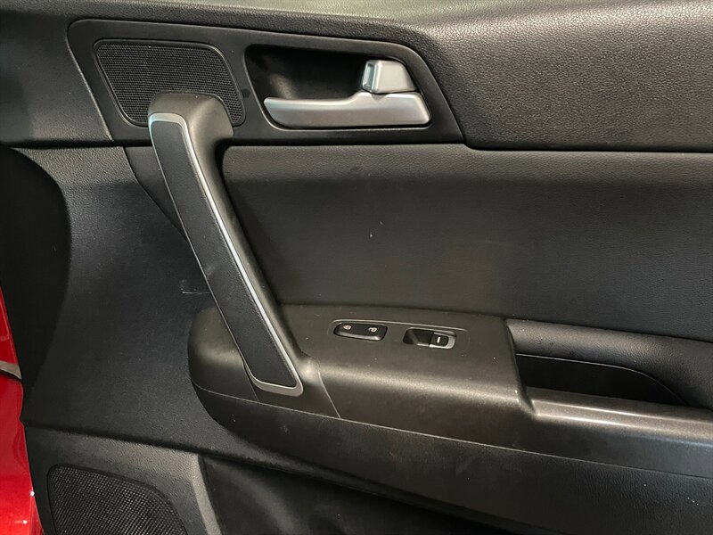 Used 2020 Kia Sportage S w/ S Sunroof Package AWD/4WD image 24