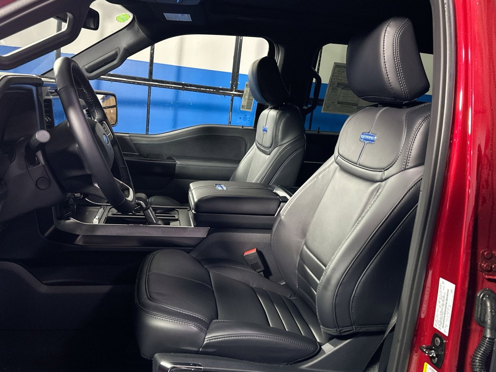 New 2025 Ford F150 Platinum w/ Equipment Group 702A High image 13