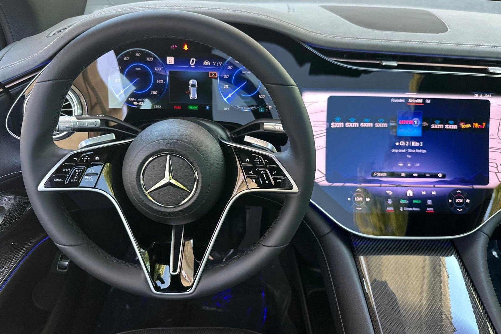 New 2026 Mercedes-Benz EQS 400 4MATIC SUV image 26