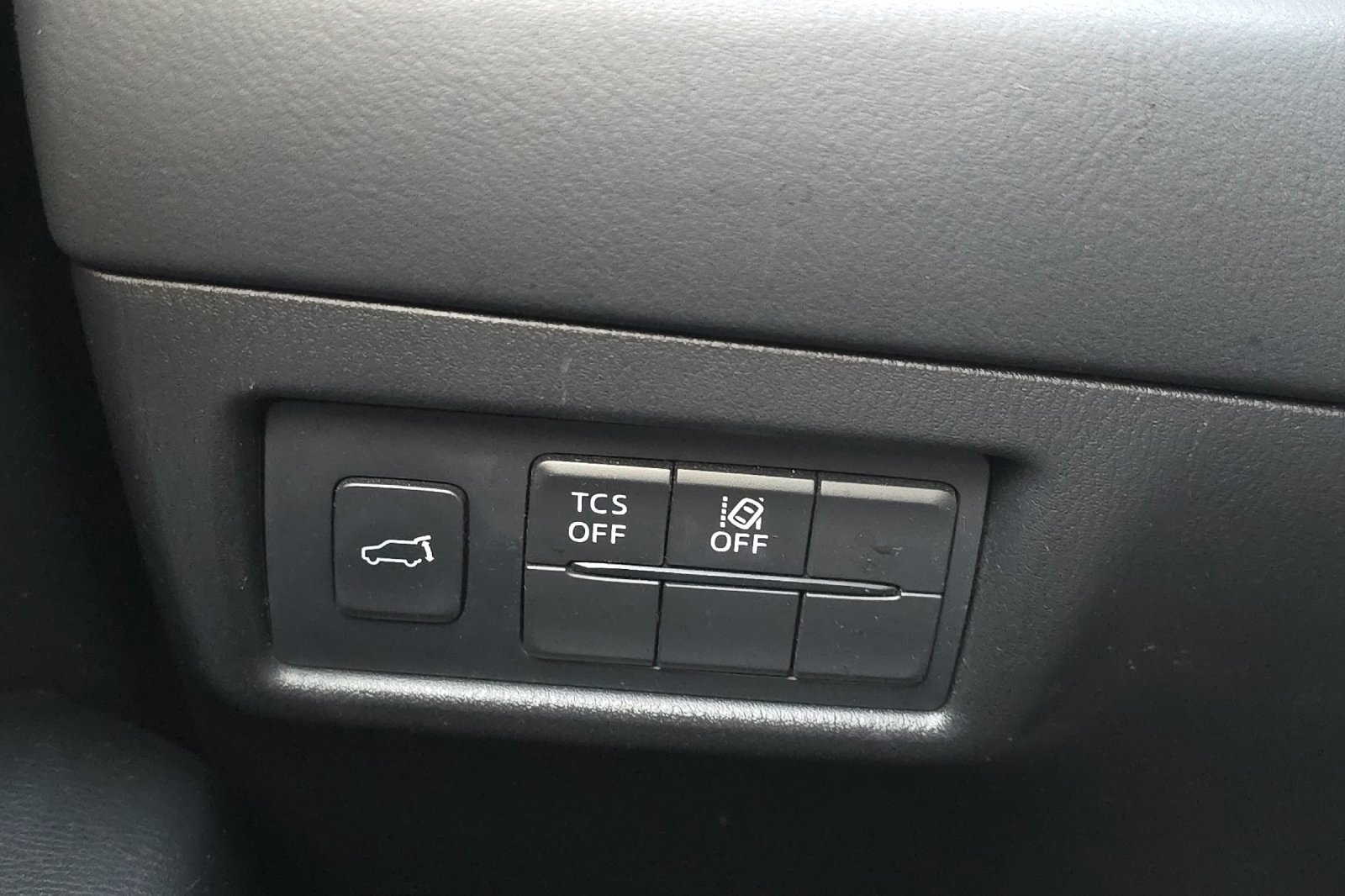 Used 2019 MAZDA CX-5 Touring image 39