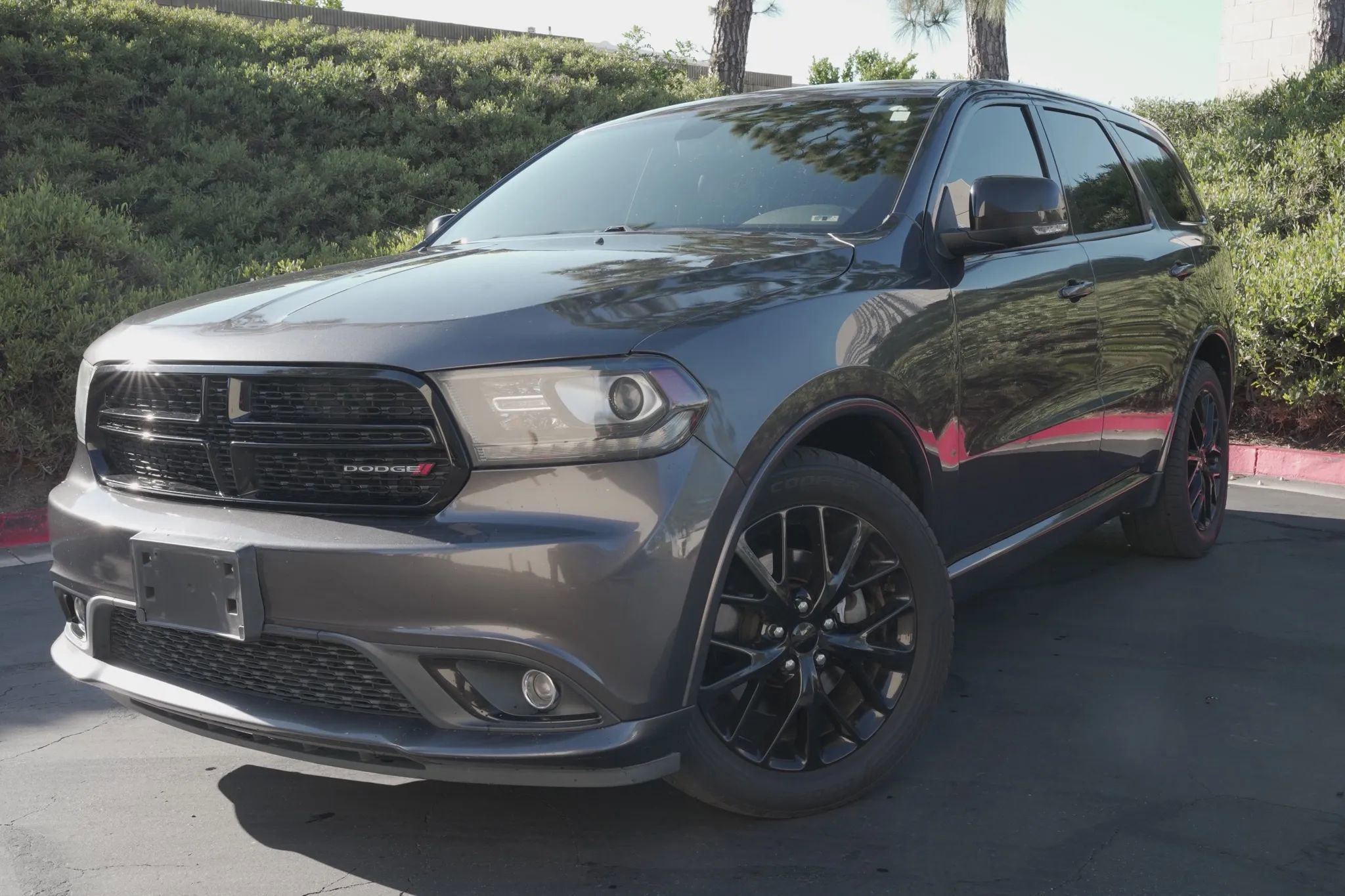 Used 2015 Dodge Durango R/T w/ Blacktop Package image 1