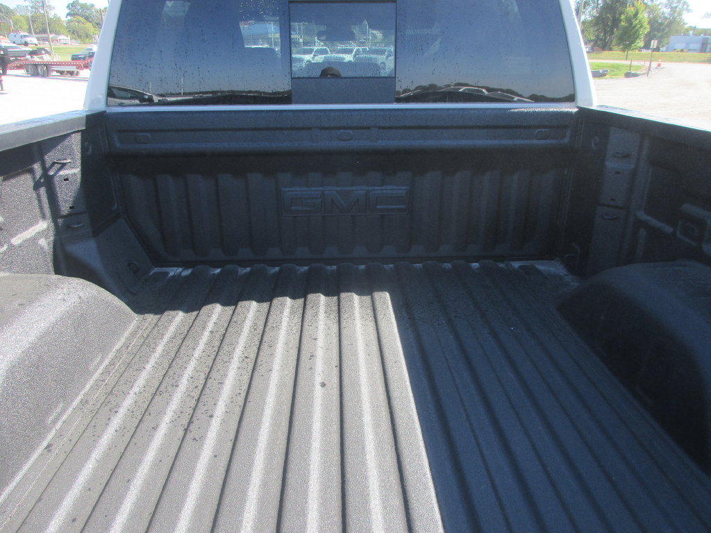 New 2026 GMC Sierra 1500 AT4 w/ AT4 Premium Package AWD/4WD image 9