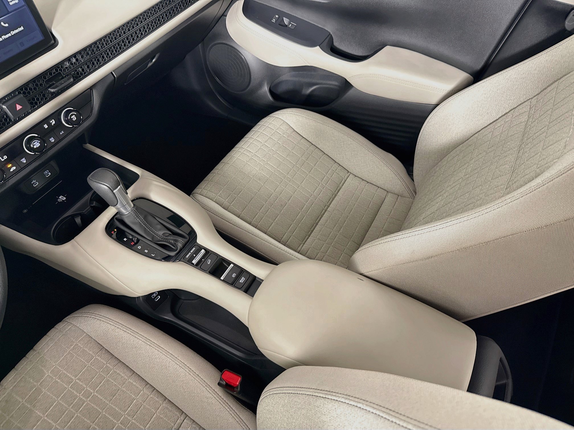 Certified 2026 Honda HR-V LX image 26