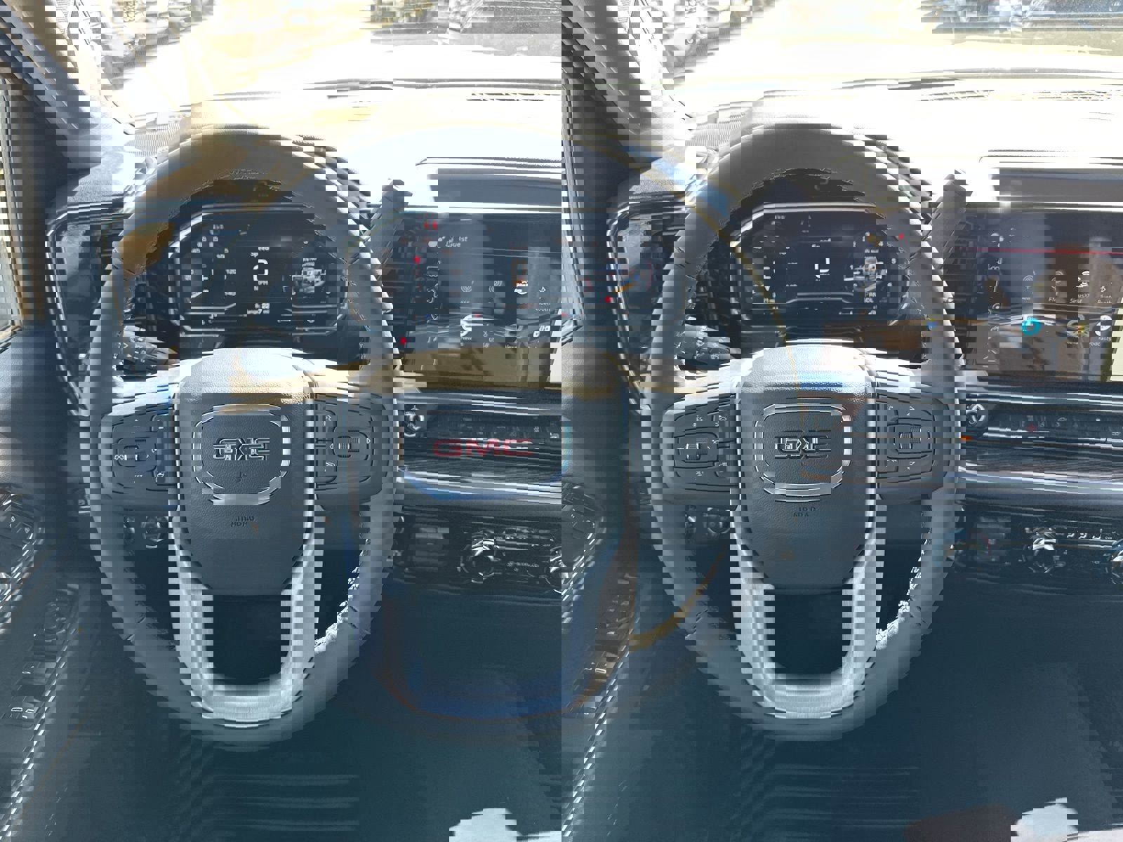 New 2025 GMC Sierra 2500 SLE w/ SLE Value Package; image 28