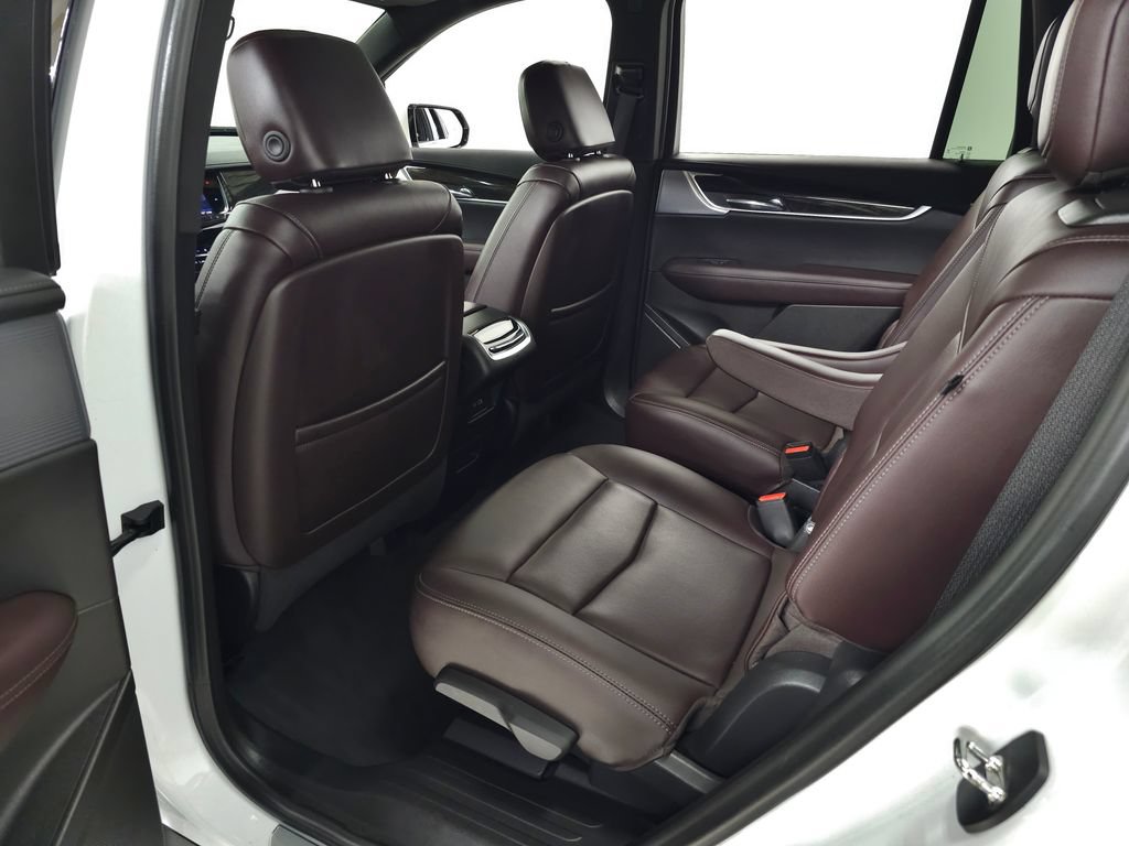 Certified 2023 Cadillac XT6 Premium Luxury w/ Technology Package AWD/4WD image 35
