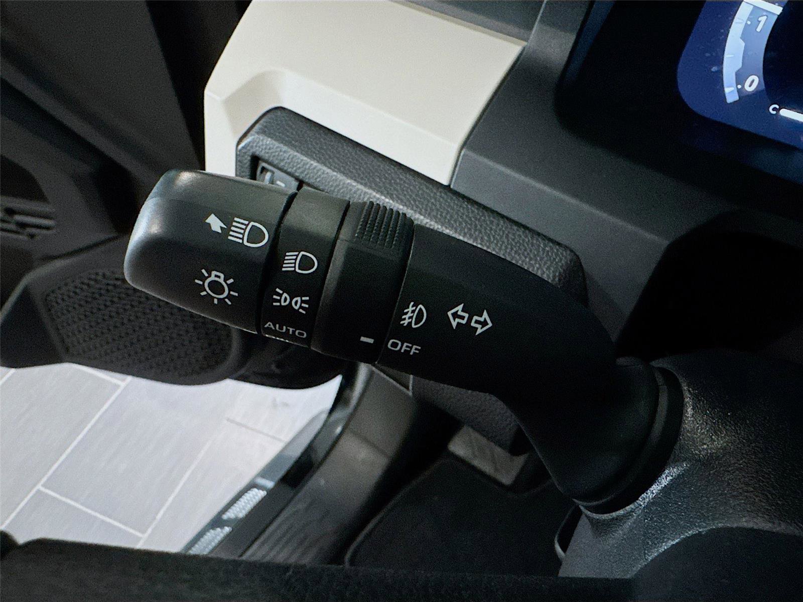 Used 2024 Toyota Tacoma TRD Sport image 5