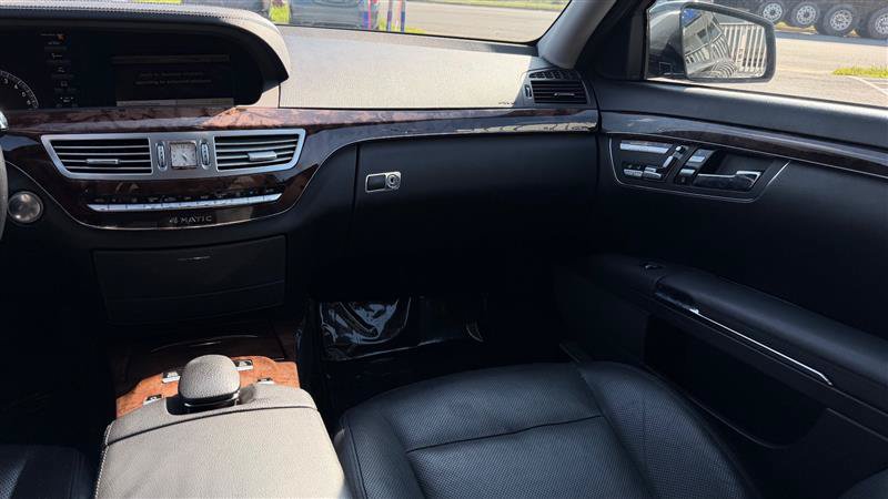 Used 2012 Mercedes-Benz S 550 4MATIC image 18