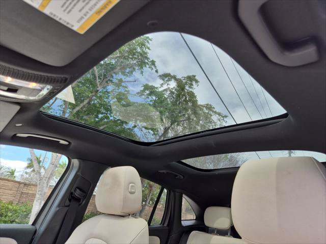 Used 2022 Mercedes-Benz GLA 250 4MATIC w/ Premium Package Lite image 22