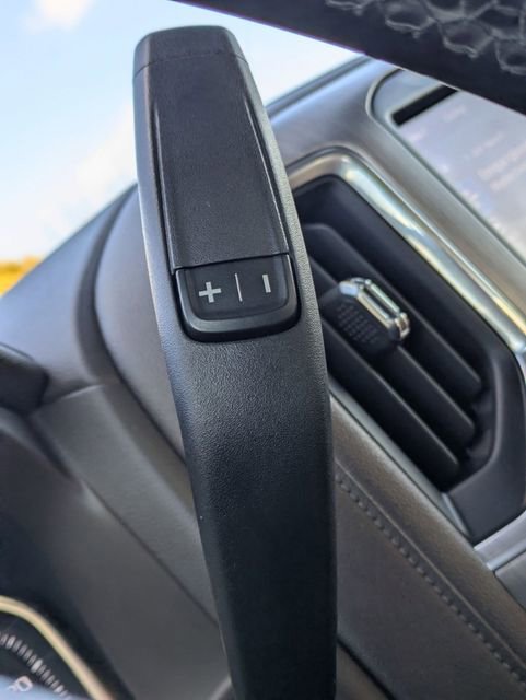 Used 2023 GMC Sierra 2500 Denali w/ Denali Ultimate Package image 9