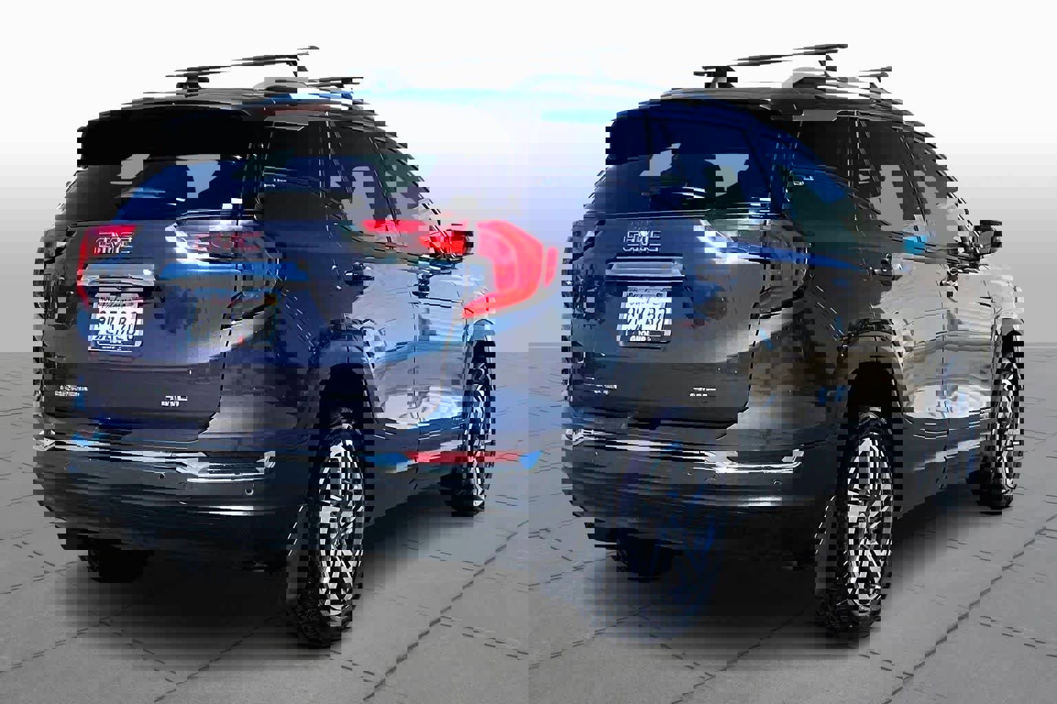 Used 2019 GMC Terrain SLT w/ Preferred Package image 12