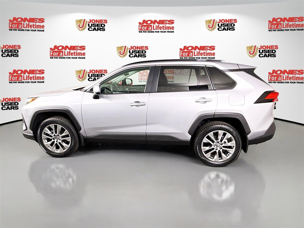 Certified 2023 Toyota RAV4 XLE Premium image 15