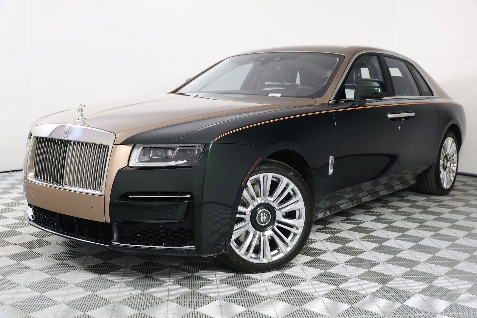 Certified 2022 Rolls-Royce Ghost AWD/4WD image 39