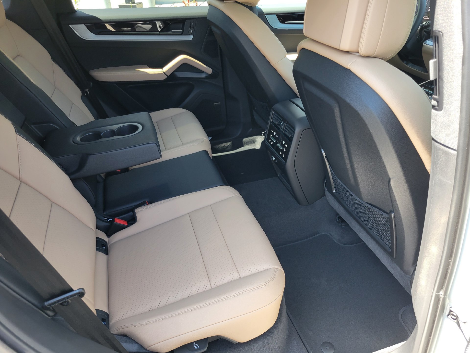 New 2026 Porsche Cayenne S AWD/4WD image 28