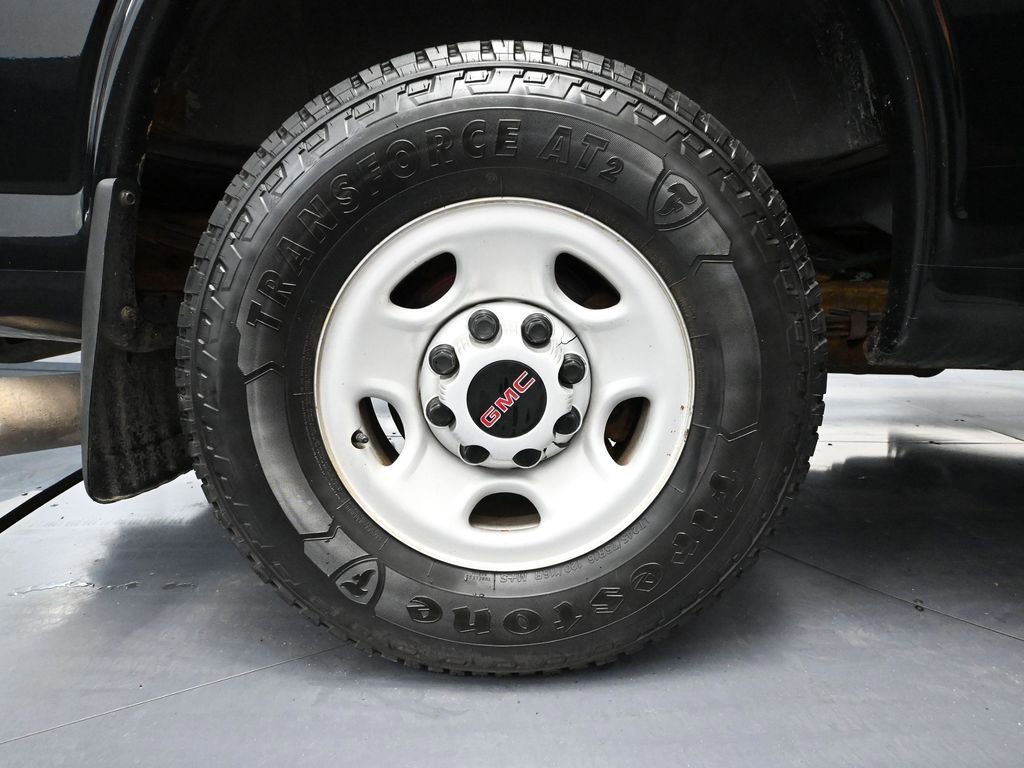 Used 2018 GMC Savana 2500 image 14