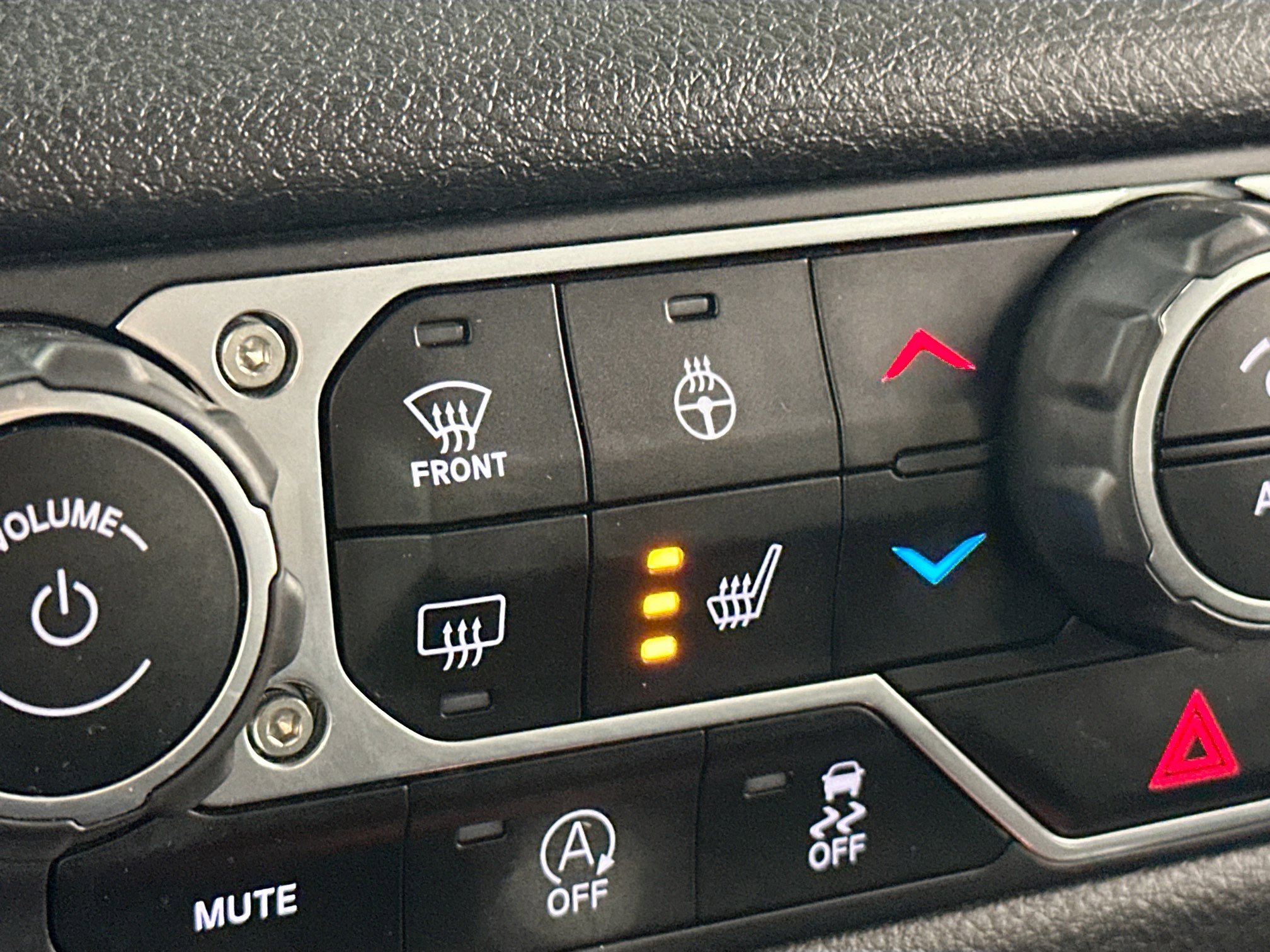 Used 2024 Jeep Wrangler Willys image 19