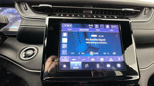 Certified 2023 Jeep Grand Cherokee Altitude image 24