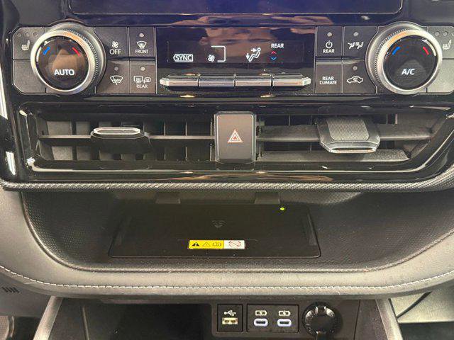 Certified 2024 Toyota Highlander XSE image 30