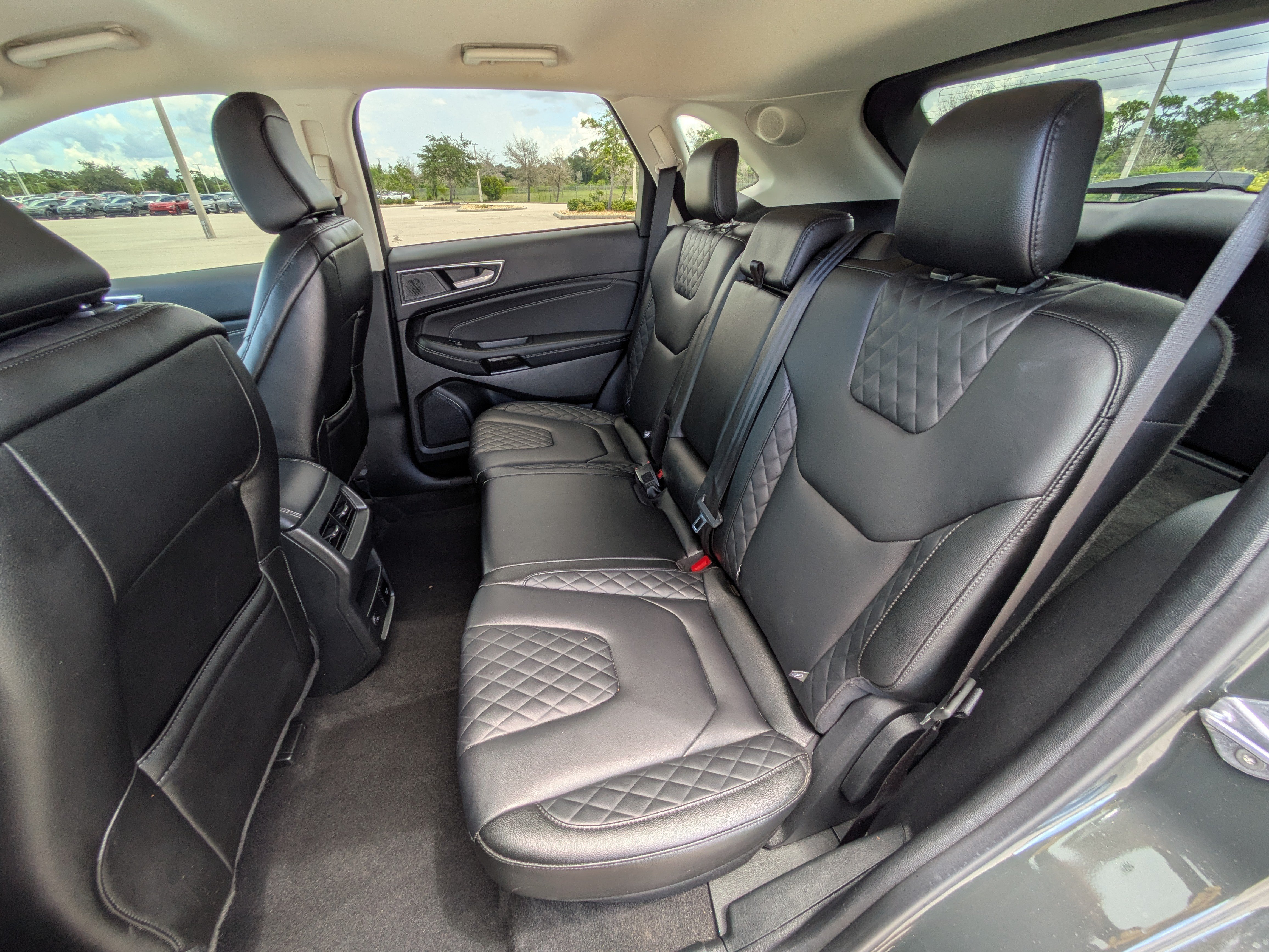 Used 2024 Ford Edge Titanium AWD/4WD image 14