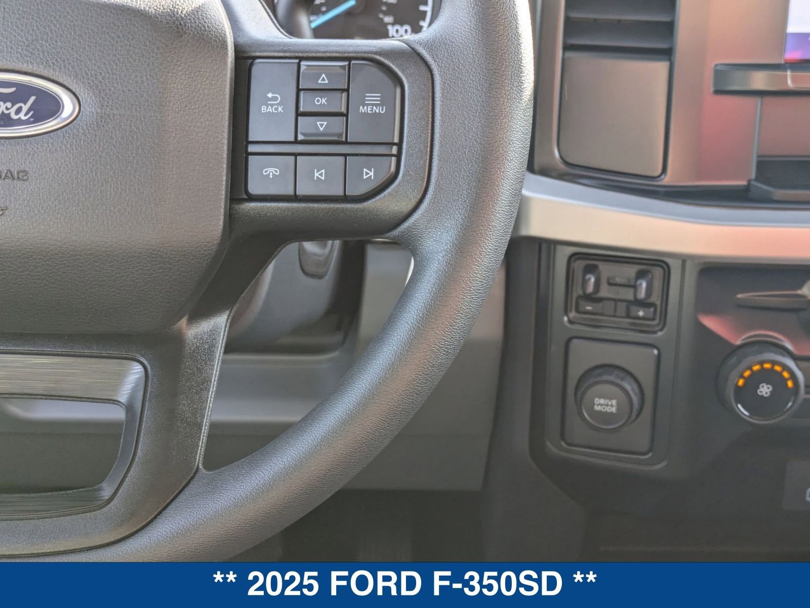 New 2025 Ford F350 XL w/ XL Chrome Package RWD image 20