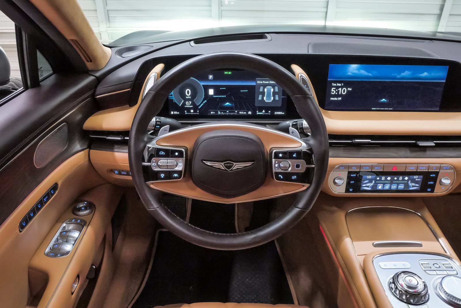 Certified 2023 Genesis G90 3.5T AWD/4WD image 22