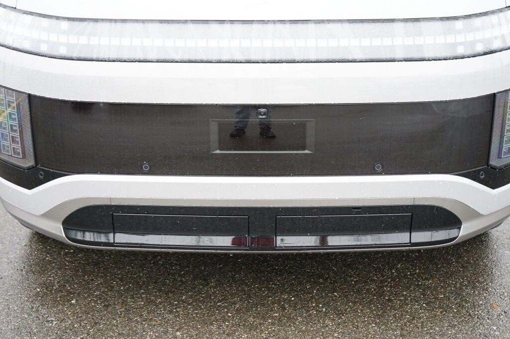 New 2026 Hyundai Ioniq 9 Calligraphy image 28